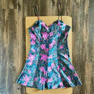 Vintage Gold Label Victoria’s Secret Pink Floral Satin Chemise Lingerie Small